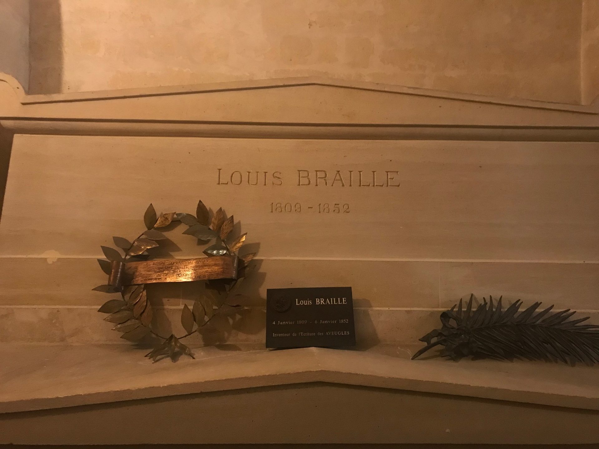 Louis%20Bralle%27s%20tomb%20Paris%20%281%29.JPG